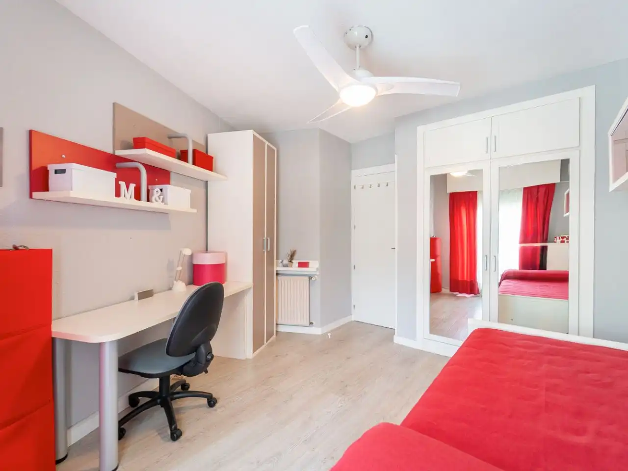 Bedroom of Houses for sale in Casco Antiguo