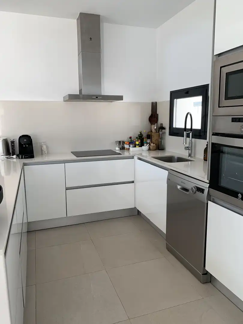 Chalet con piscina en venta en Casco urbano, imagen 9