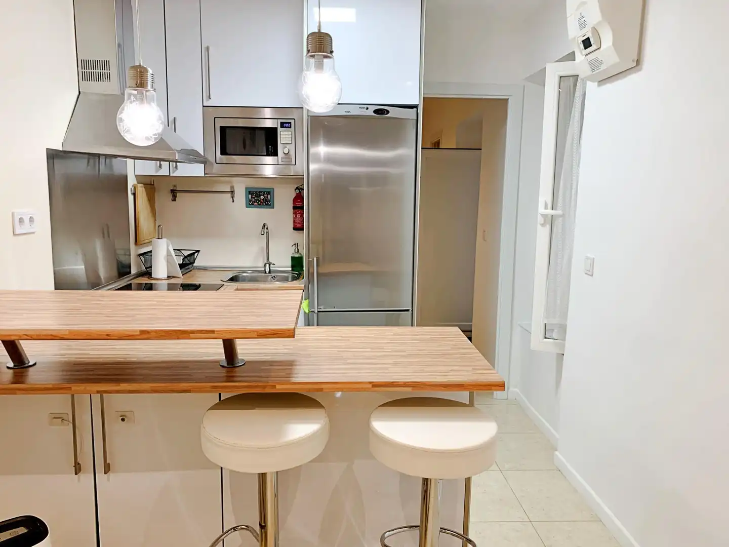 Cocina de Piso en venta en Madrid con Calefacción, Terraza y Amueblado