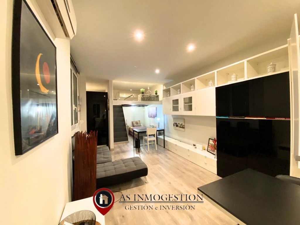 Sala d'estar de Pis de lloguer en  Madrid Capital amb Aire condicionat, Moblat i Rentadora