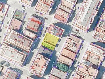 Terrenys i solars en venda a Calle de Hernán Cortés