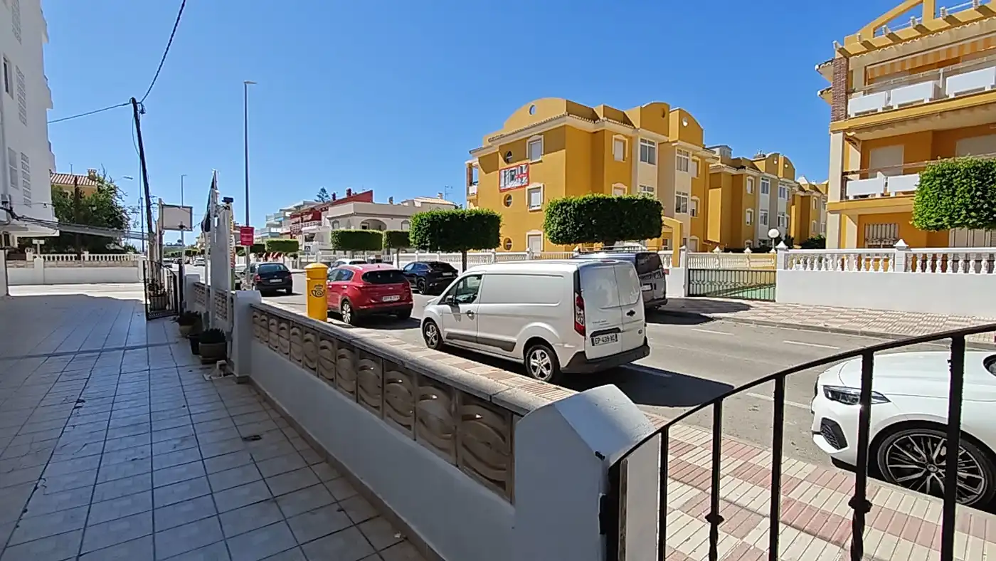 Business premises for sale in Avinguda Borrons 27, imagen 35