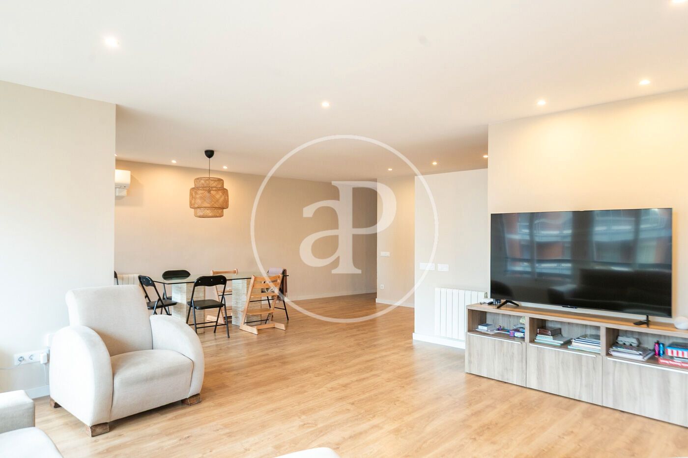 Sala de estar de Piso en venta en  Barcelona Capital con Aire acondicionado, Calefacción y Terraza