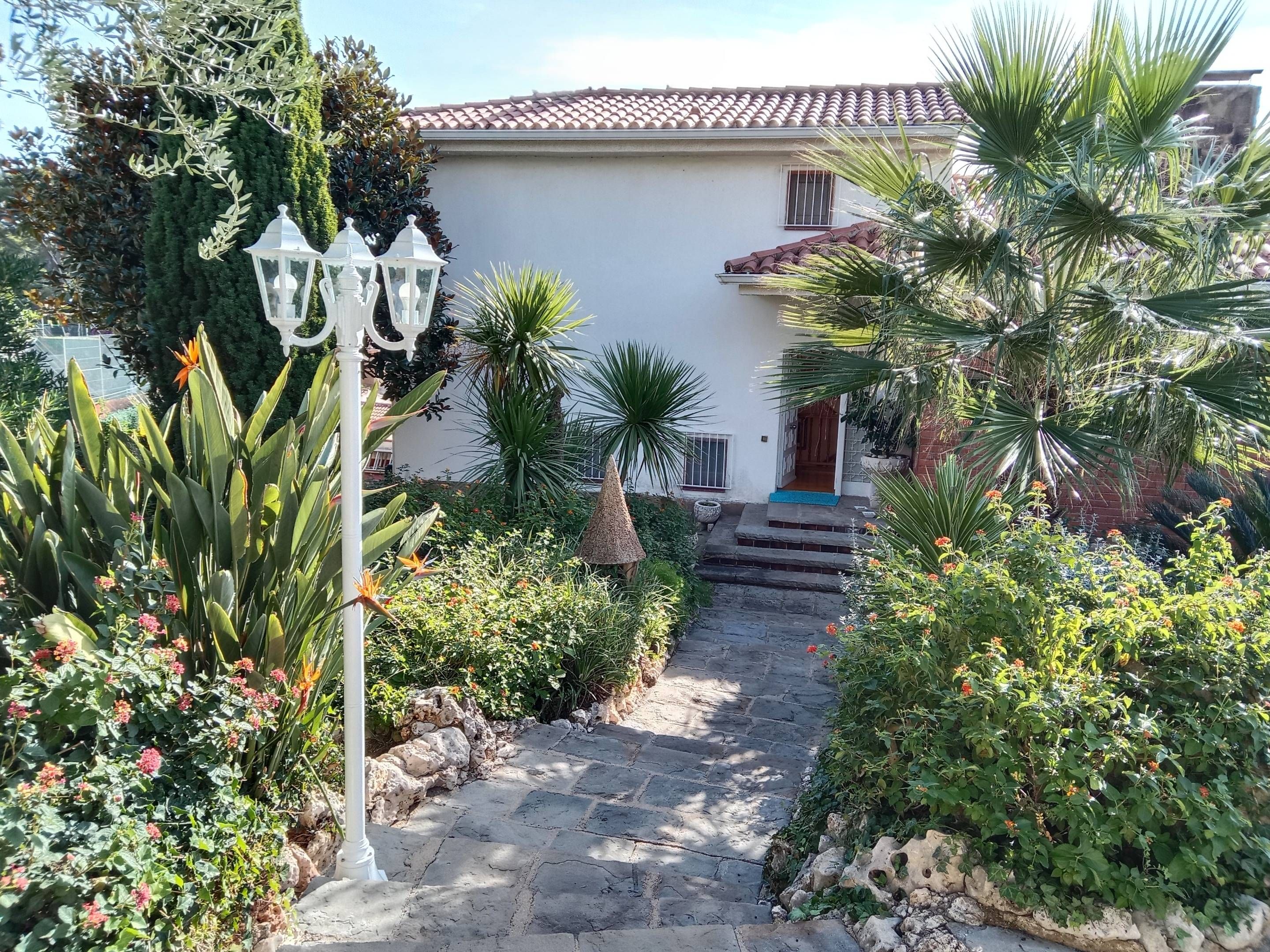 Exterior view of House or chalet for sale in Santa Susanna  with Air Conditioner, Parquet flooring and Swimming Pool