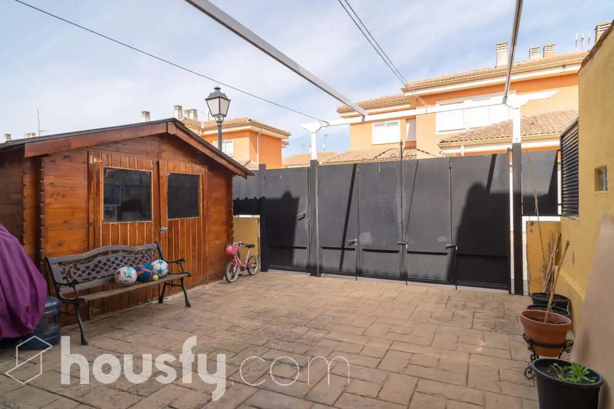 Adosado con jardín en venta en Calle Elbarre ., imagen 22