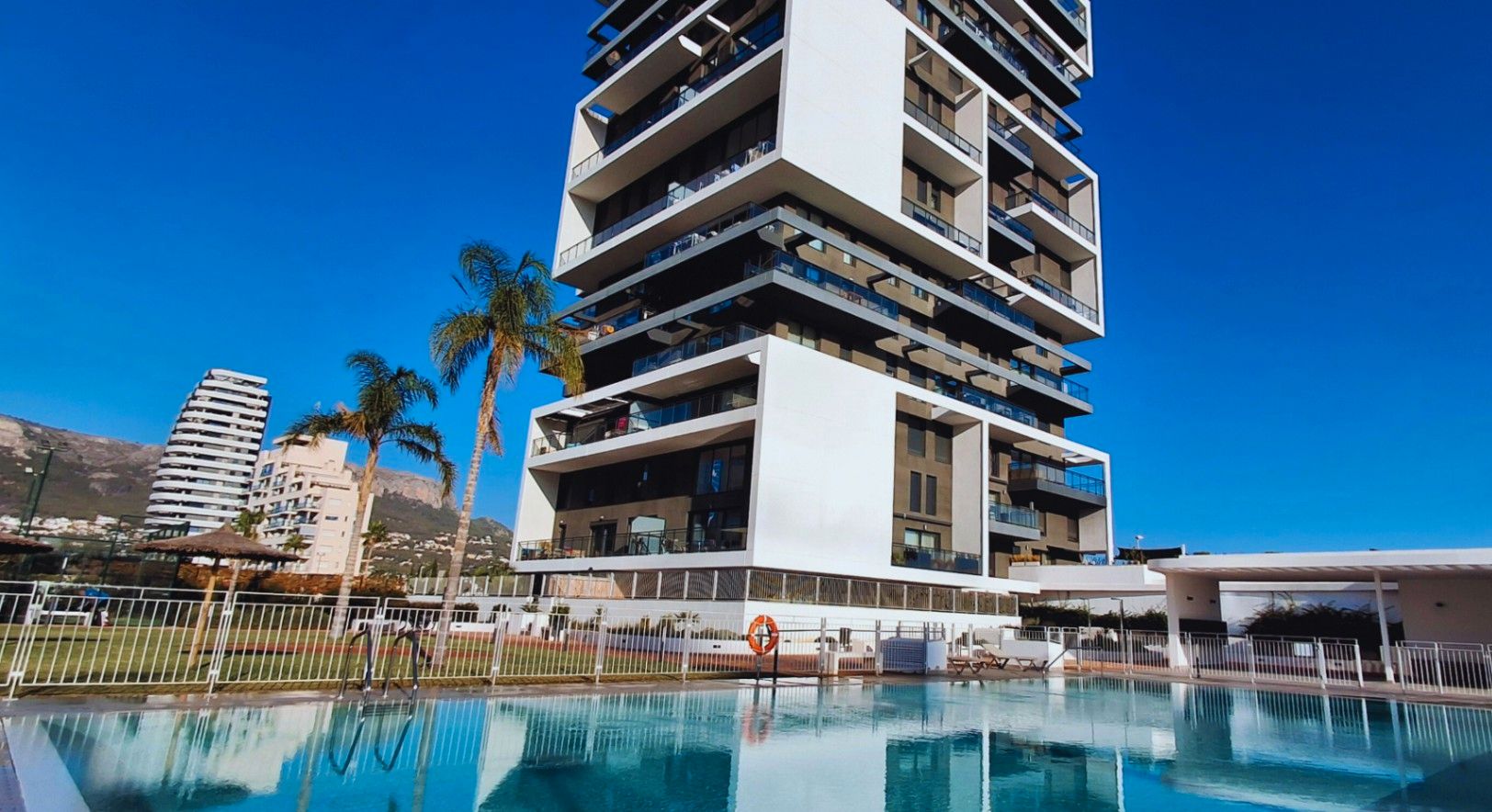 Exterior view of Apartment for sale in Calpe / Calp  with Air Conditioner, Private garden and Terrace