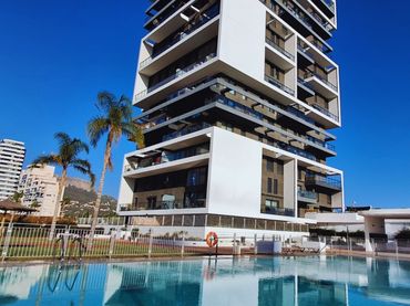 Apartamento con balcón en venta en Marisol Park - Ortembach - Los Almendros