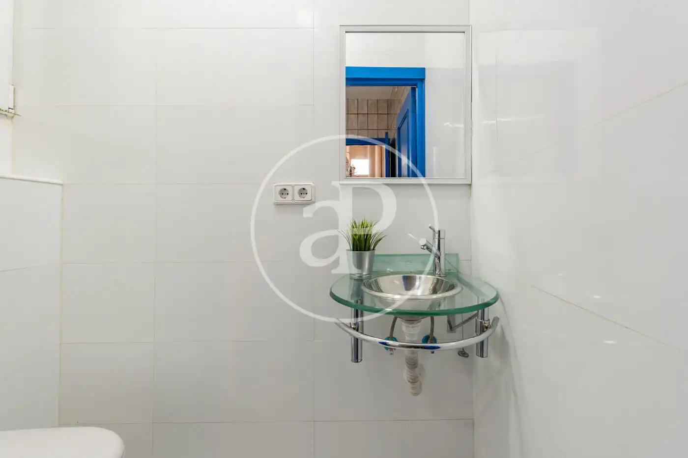 Baño de Piso en venta en Madrid con Calefacción y Amueblado
