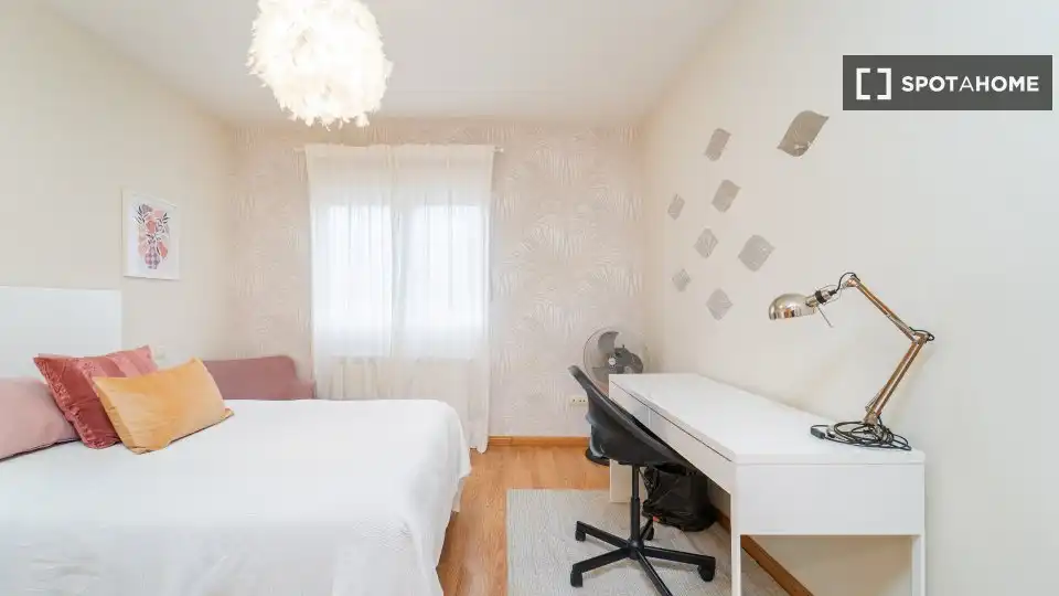 Habitación de Piso para compartir en Sevilla la Nueva, Madrid