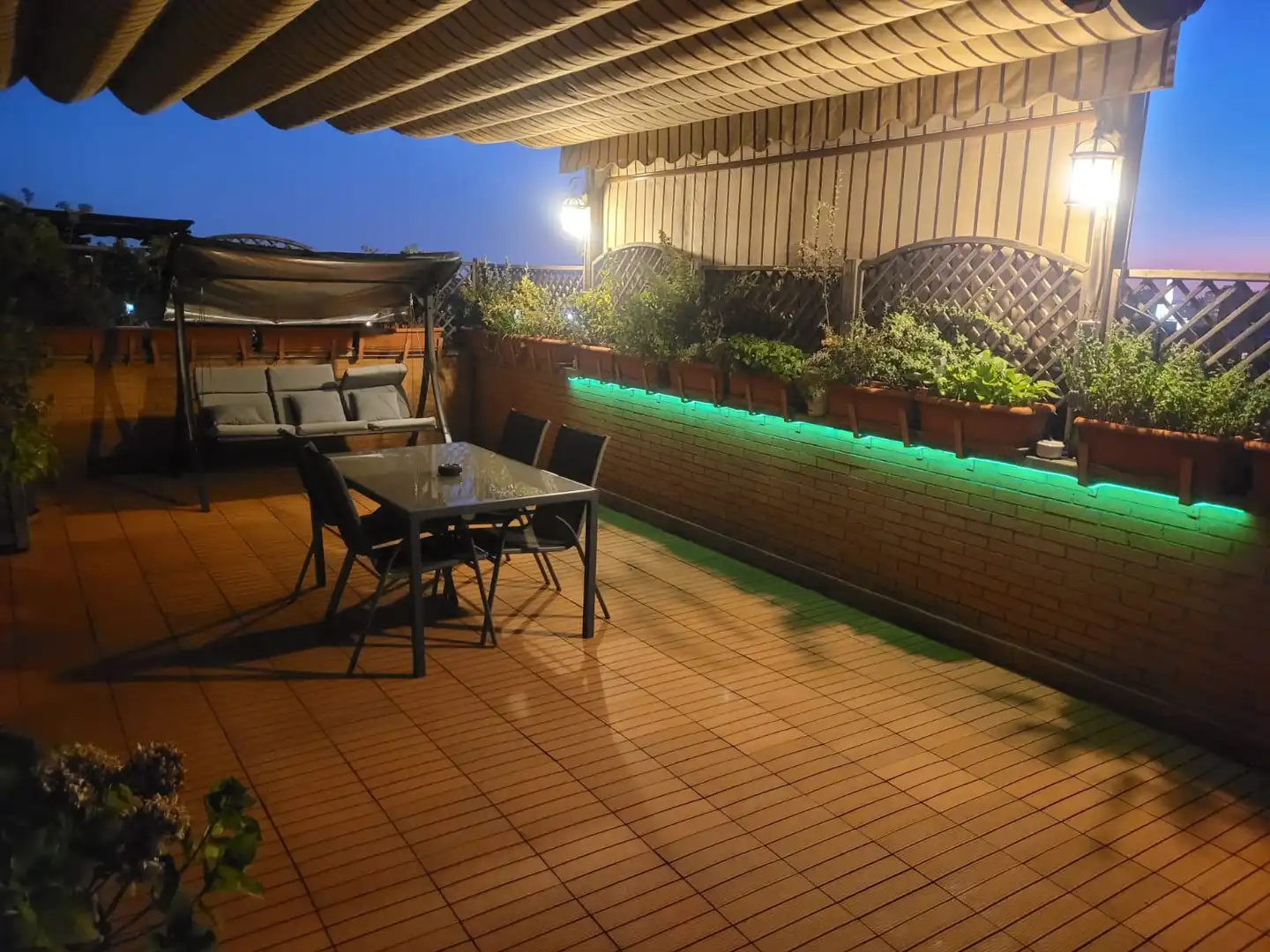 Terraza de Ático en venta en Madrid con Calefacción, Terraza y Trastero