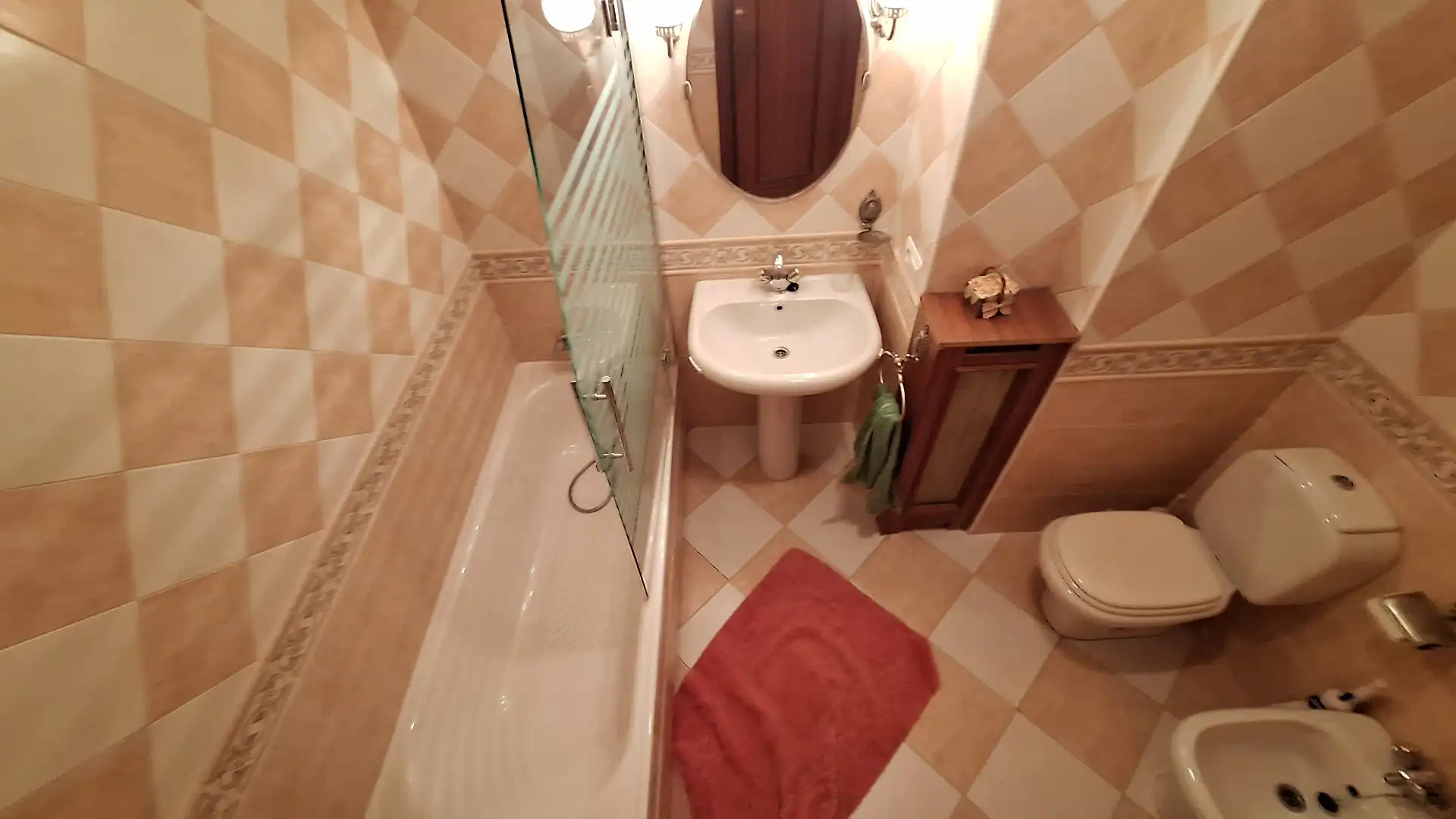 Baño de Piso en venta en Burgos con Calefacción, Terraza y Amueblado
