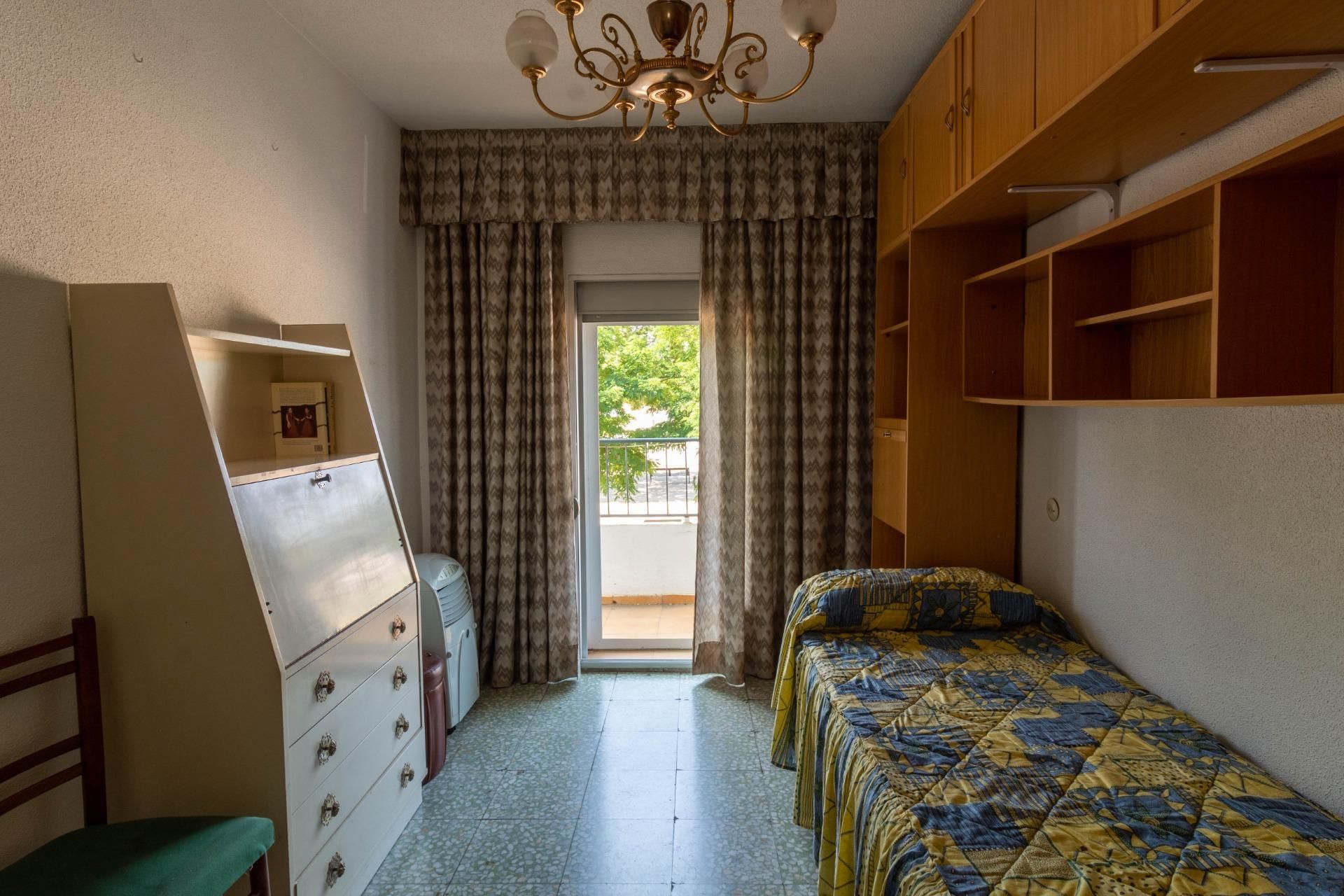 Bedroom of House or chalet for sale in San Fernando de Henares  with Air Conditioner, Heating and Terrace