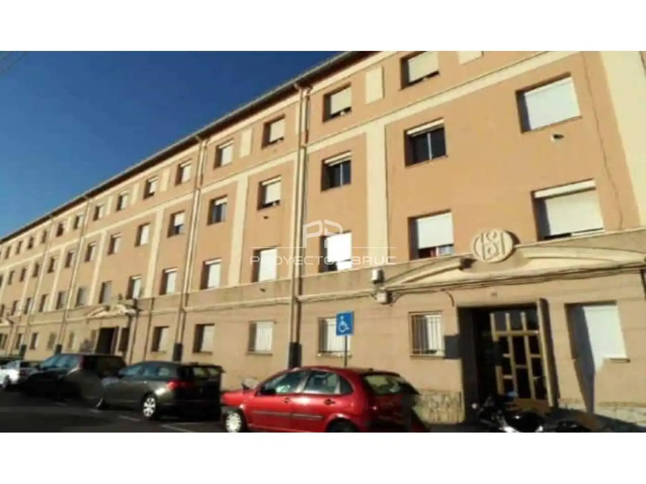 Vista exterior de Piso en venta en Esparreguera