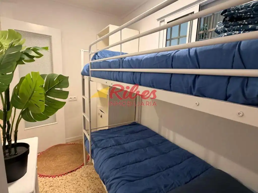 Bedroom of Apartments for sale in Cullera
