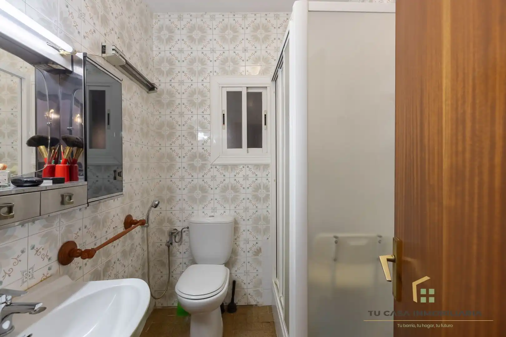 Badezimmer von Wohnung zum Verkauf in Badalona mit Klimaanlage