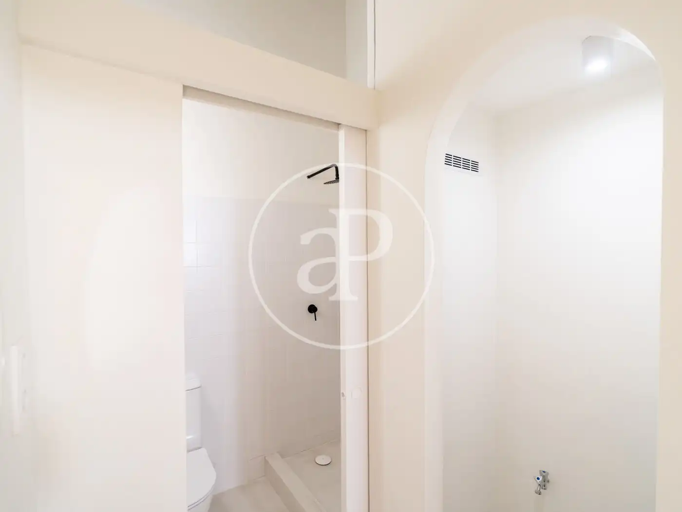 Wohnung zum Verkauf in Carrer de Roger de Flor, Dreta de l'Eixample