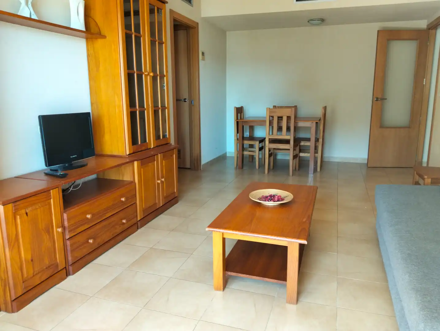 Wohnzimmer von Wohnung zum Verkauf in La Manga del Mar Menor mit Klimaanlage, Heizung und Privatgarten