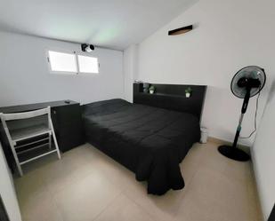 Dormitori de Pis per a compartir en Montroy amb Aire condicionat i Terrassa