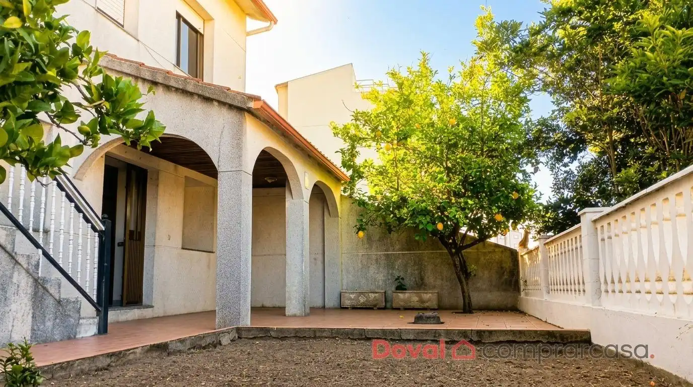 Exterior view of Houses for sale in Vigo   with Heating, Private garden and Parquet flooring