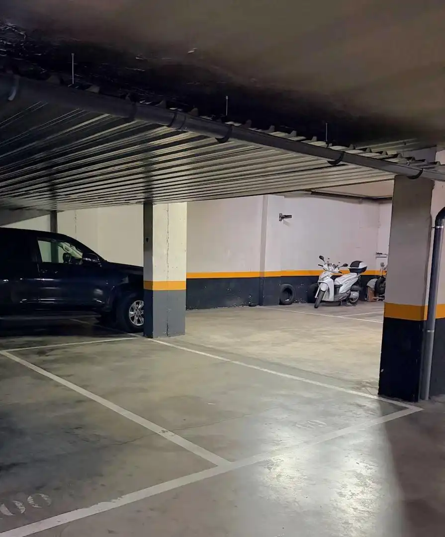 Parking de Garaje en venta en Madrid
