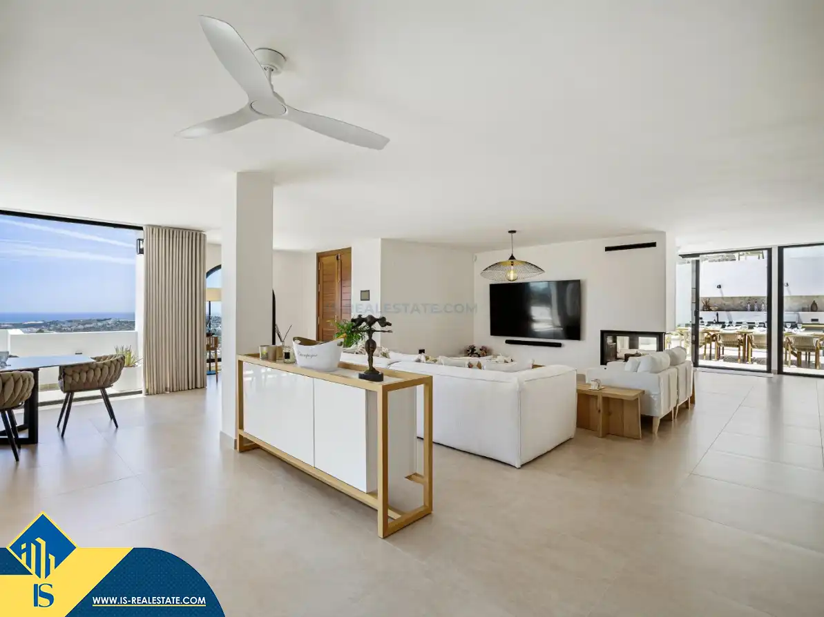 Chalet con piscina en venta en Nueva Andalucía, imagen 6