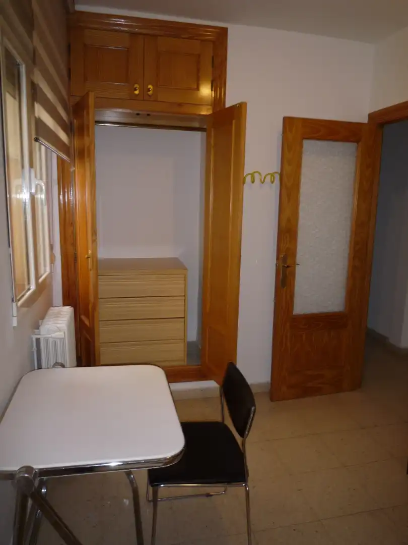 Bedroom of Flat for rent in Albacete  with Heating, Furnished and Oven