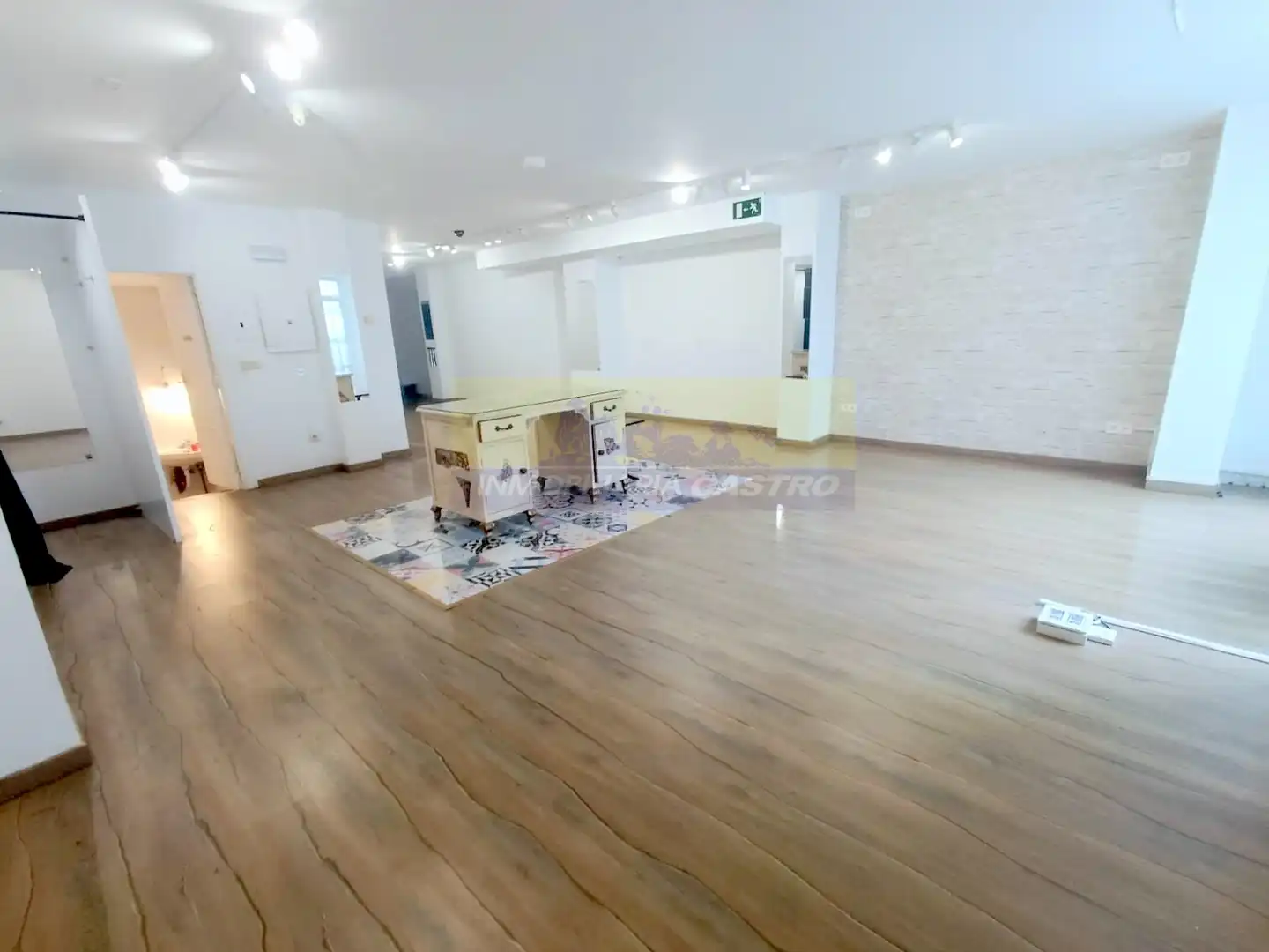 Business premises for sale in Calle Ardigales, imagen 6