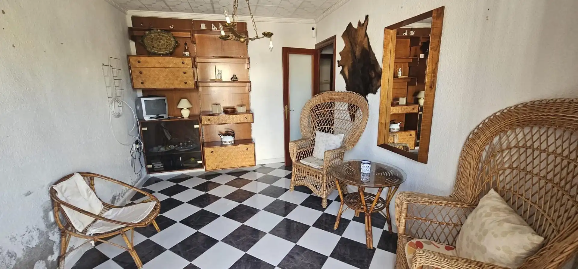 Sala de estar de Casa adosada en venta en Torrevieja con Jardín privado, Trastero y Amueblado