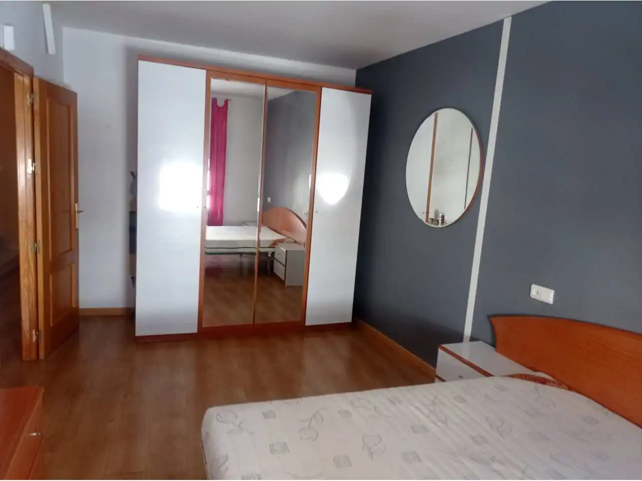 Dormitori de Dúplex de lloguer en Baza, Granada