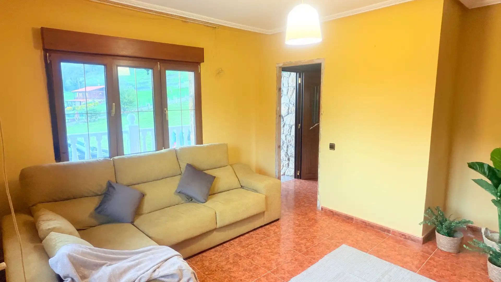 Wohnzimmer von Haus oder Chalet zur Miete in Gijón  mit Heizung, Privatgarten und Möbliert