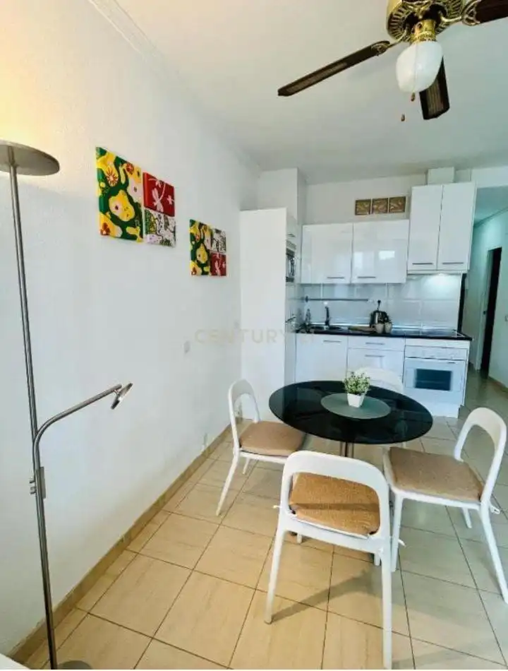 Apartments for rent in Avenida Isabel Manoja, Torremolinos, Spain, 6, Ayuntamiento