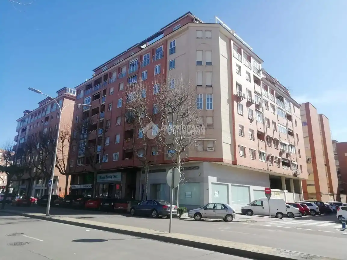 Pis amb ascensor en venda a Tres Olivos - La Piedad, imagen 2