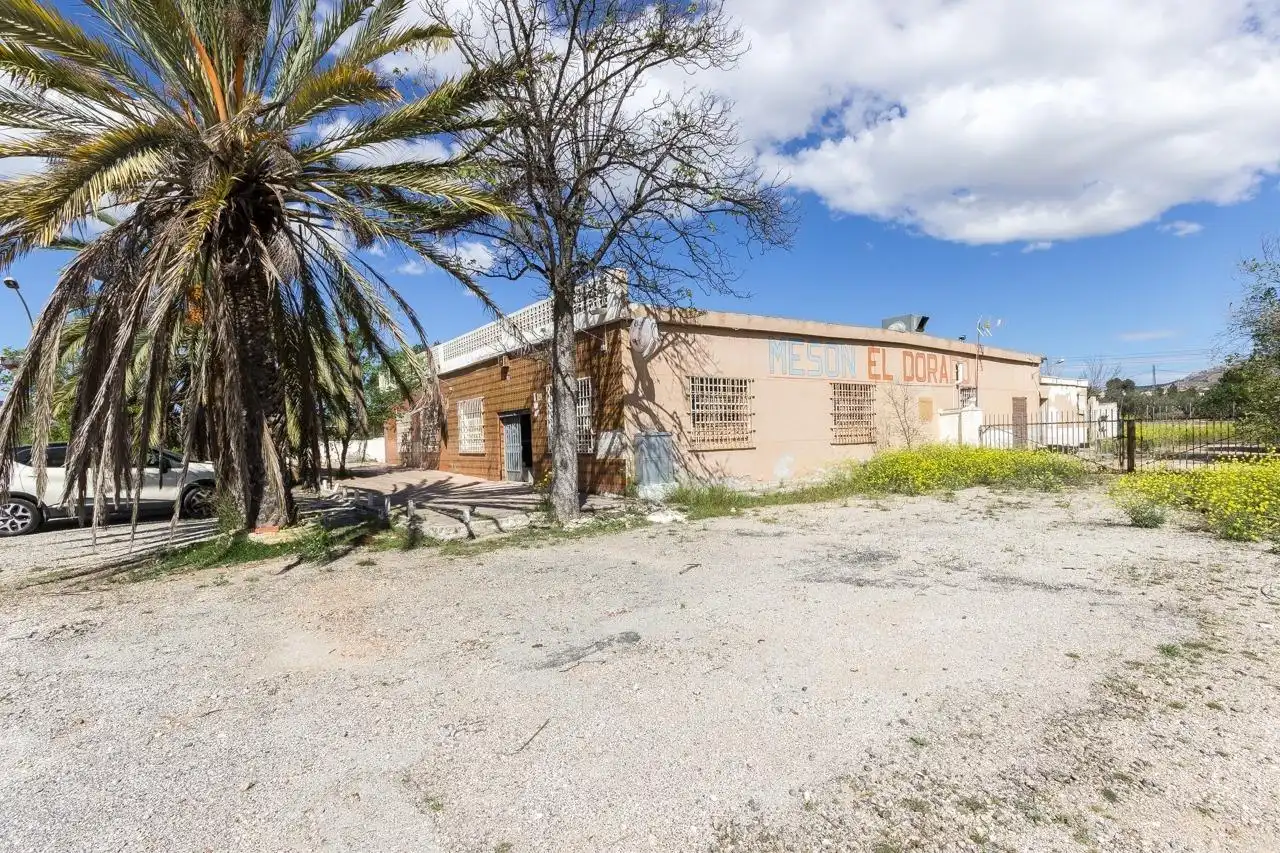 Maison avec jardin à vendre à Sax