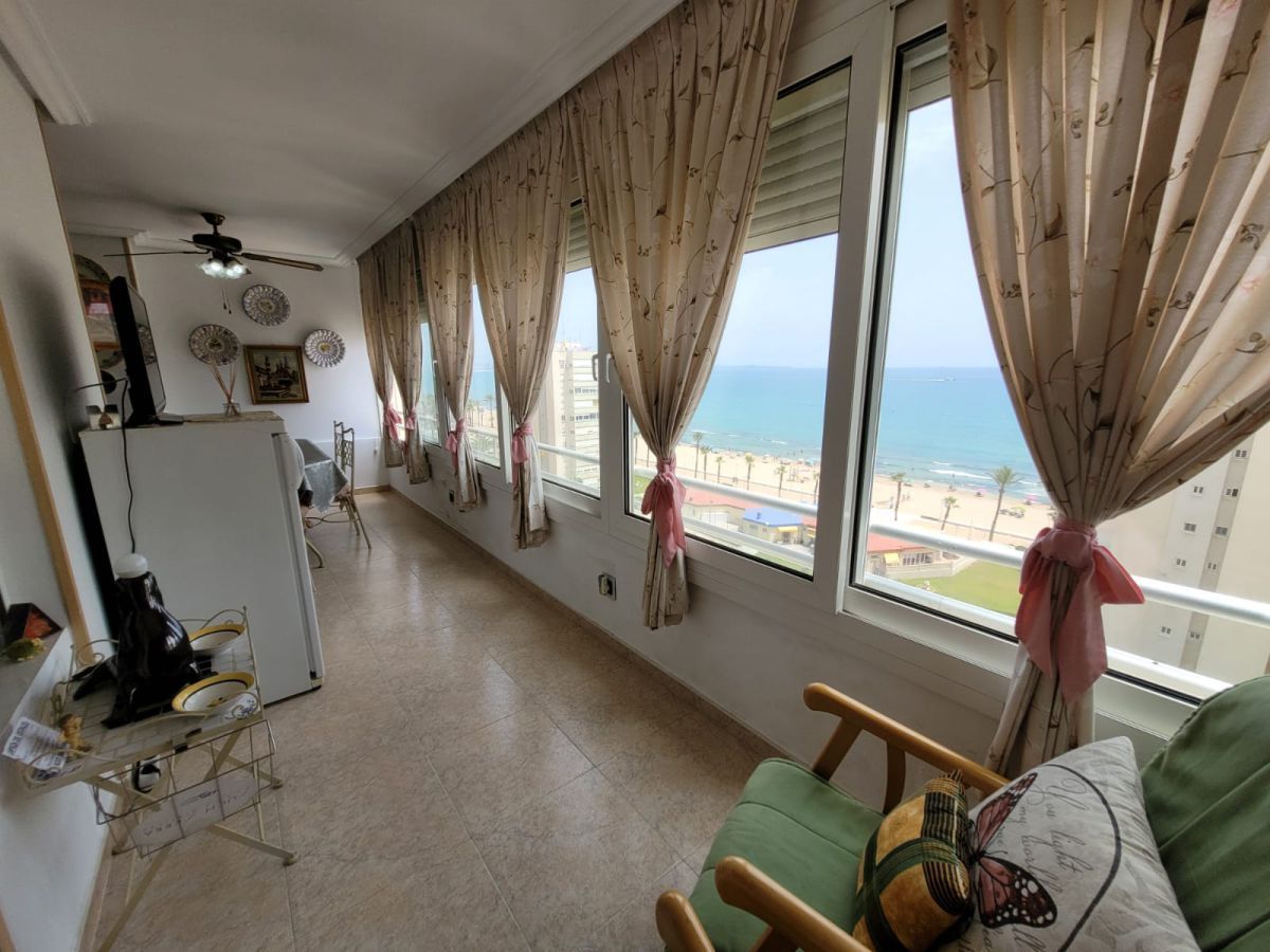Bedroom of Apartment for sale in Alicante / Alacant  with Air Conditioner, Heating and Private garden