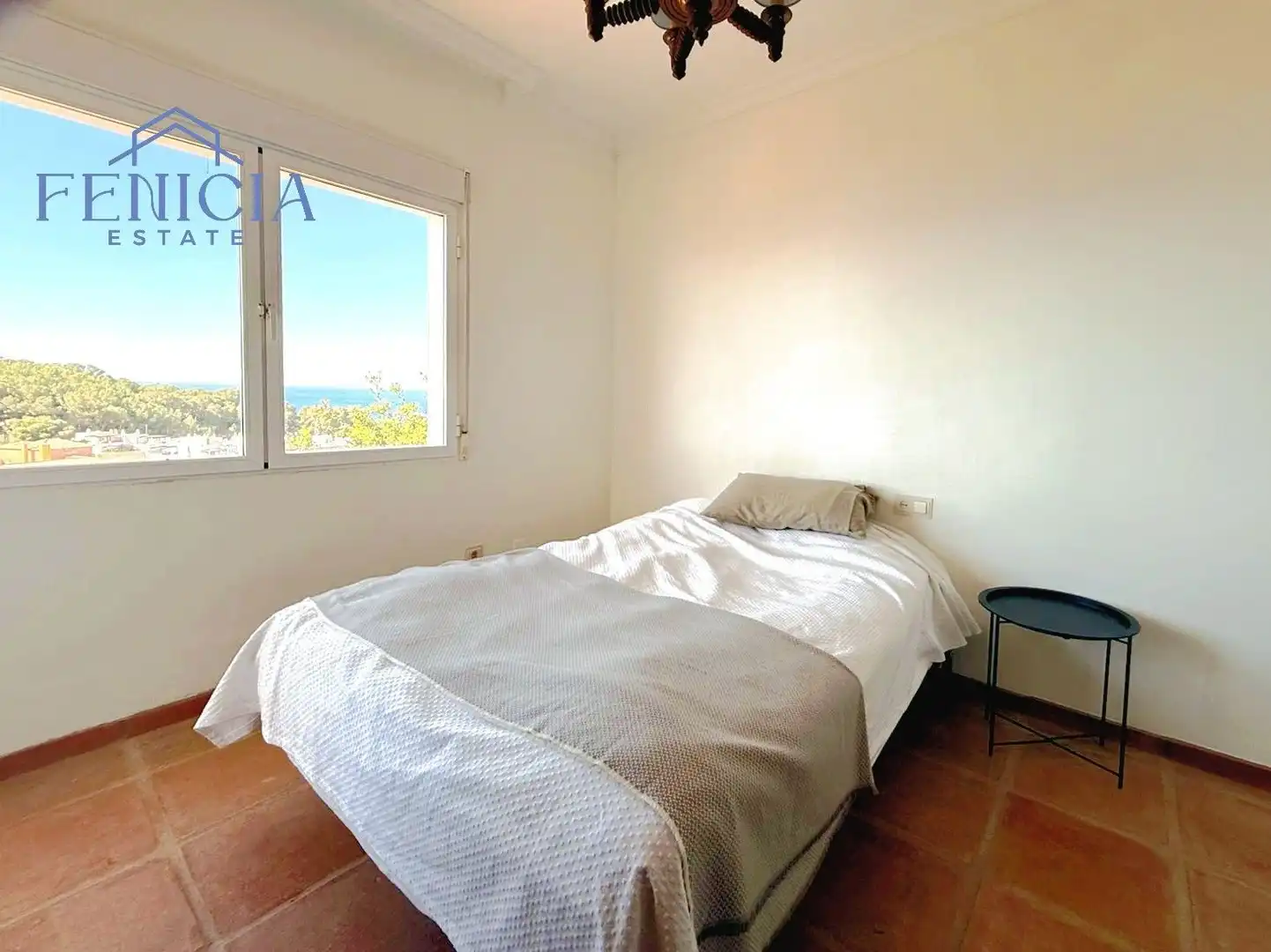 Habitación de Casa o chalet en venta en Almuñécar con Jardín privado, Terraza y Trastero