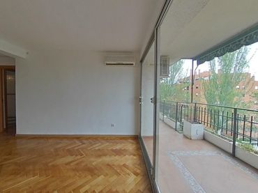 Pis amb ascensor en venda a Calle de la Haya