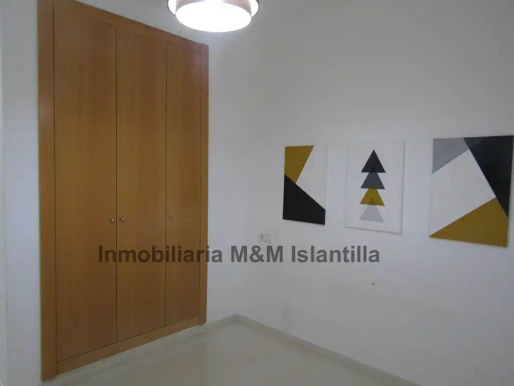 Habitación de Piso en venta en Isla Cristina con Terraza, Horno y Lavadora