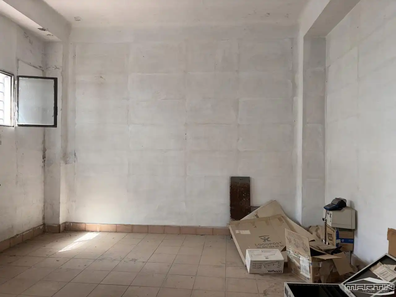 Edificio en venta en Cabra