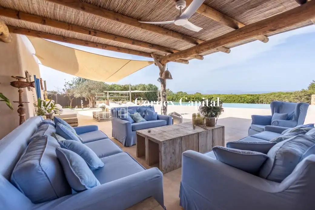 Casa amb piscina en venda a Portu saler