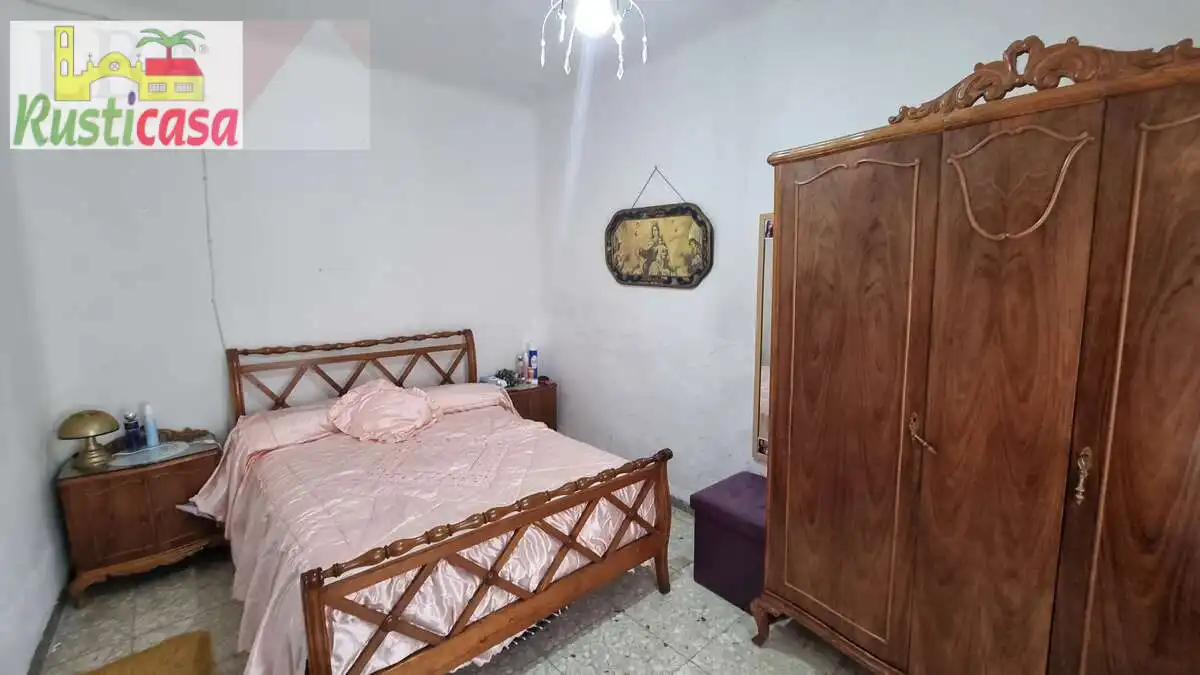 Habitación de Casa o chalet en venta en Baños de la Encina con Terraza y Amueblado