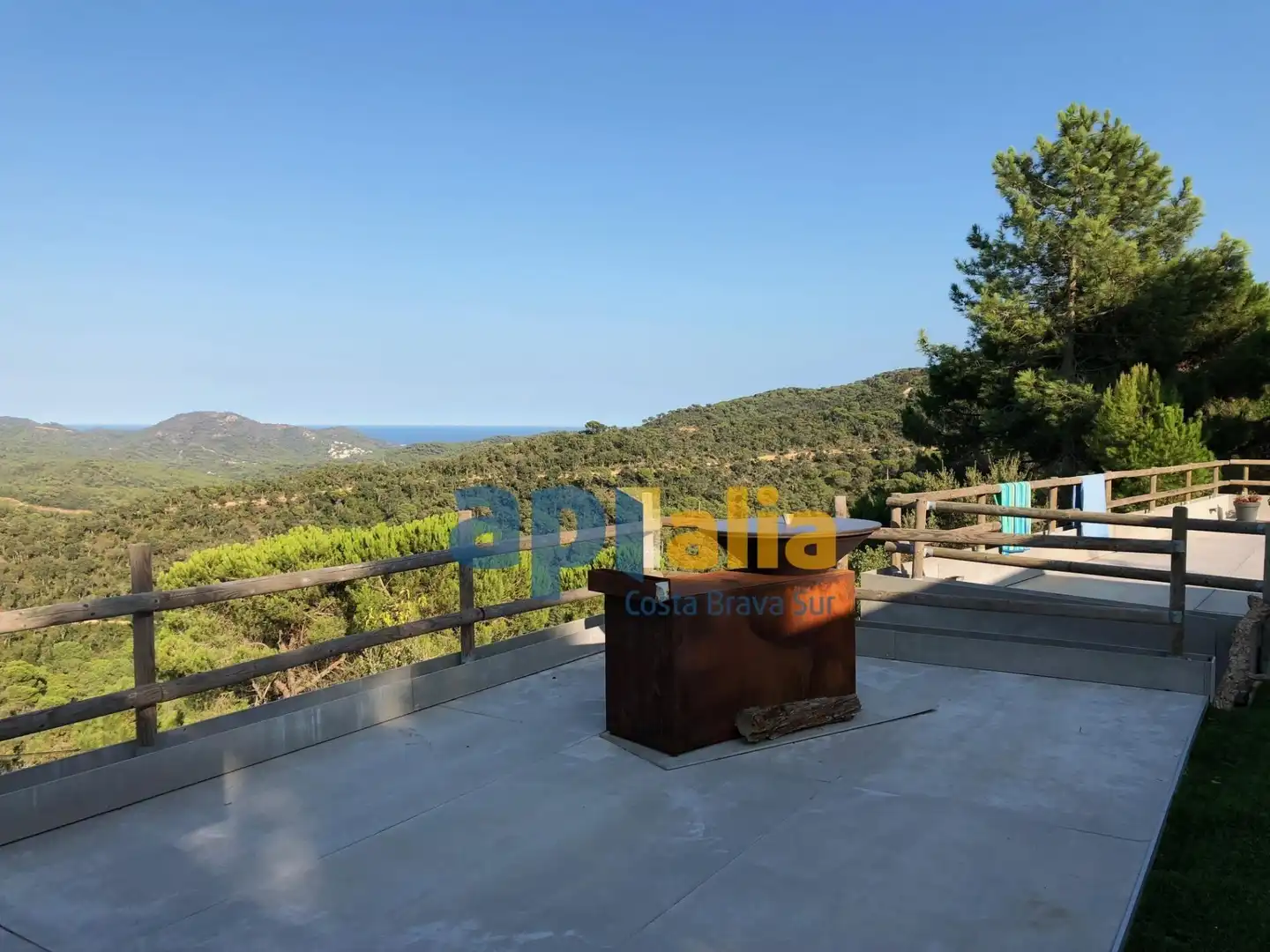 Terrassa de Casa o xalet en venda en Lloret de Mar amb Calefacció, Jardí privat i Piscina