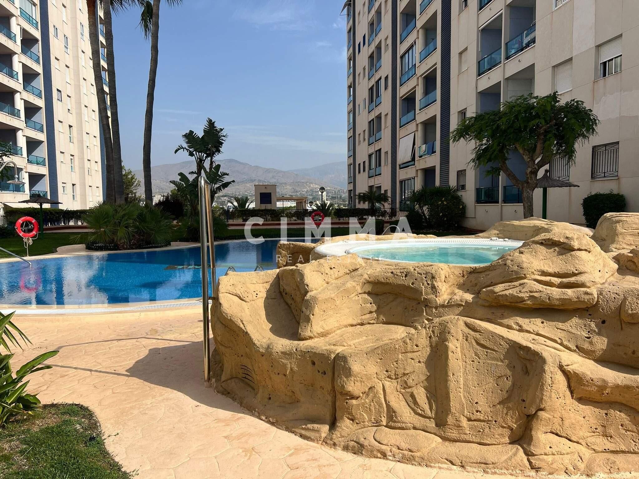 Swimming pool of Flat to rent in Villajoyosa / La Vila Joiosa