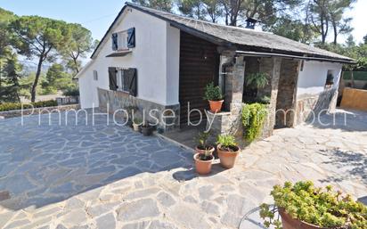 Vista exterior de Casa o xalet en venda en Mediona amb Terrassa