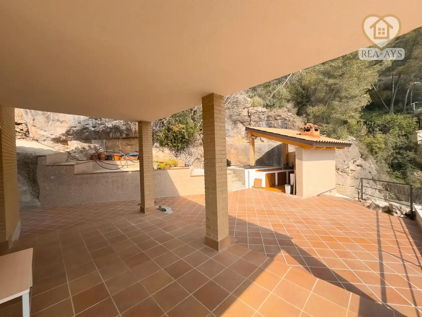 Terraza de Casa o chalet en venta en Vallirana con Aire acondicionado, Calefacción y Jardín privado