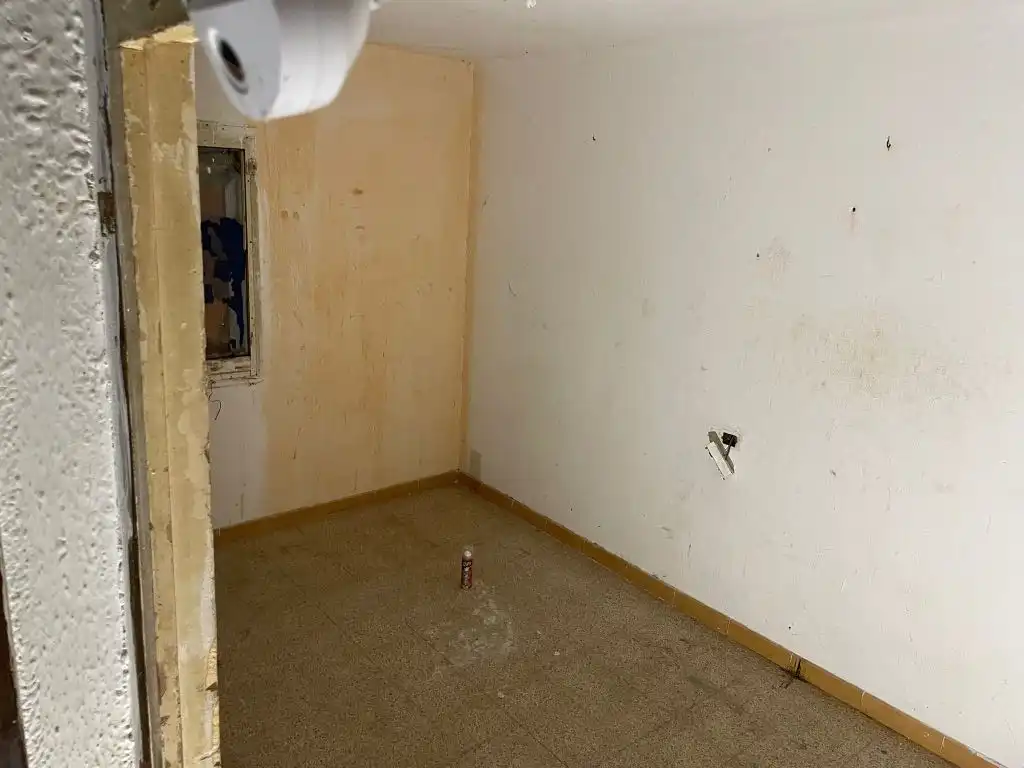 Piso en venta en Girona con Calefacción y Trastero