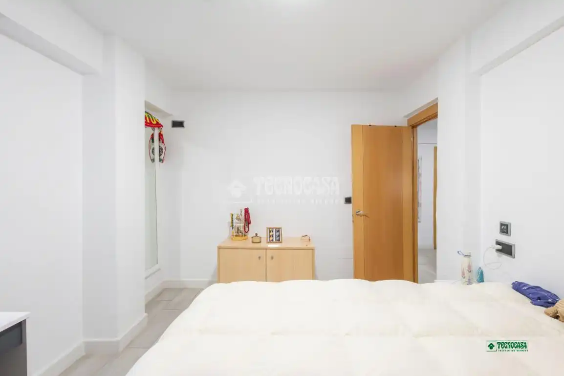 Habitación de Piso en venta en Almería
