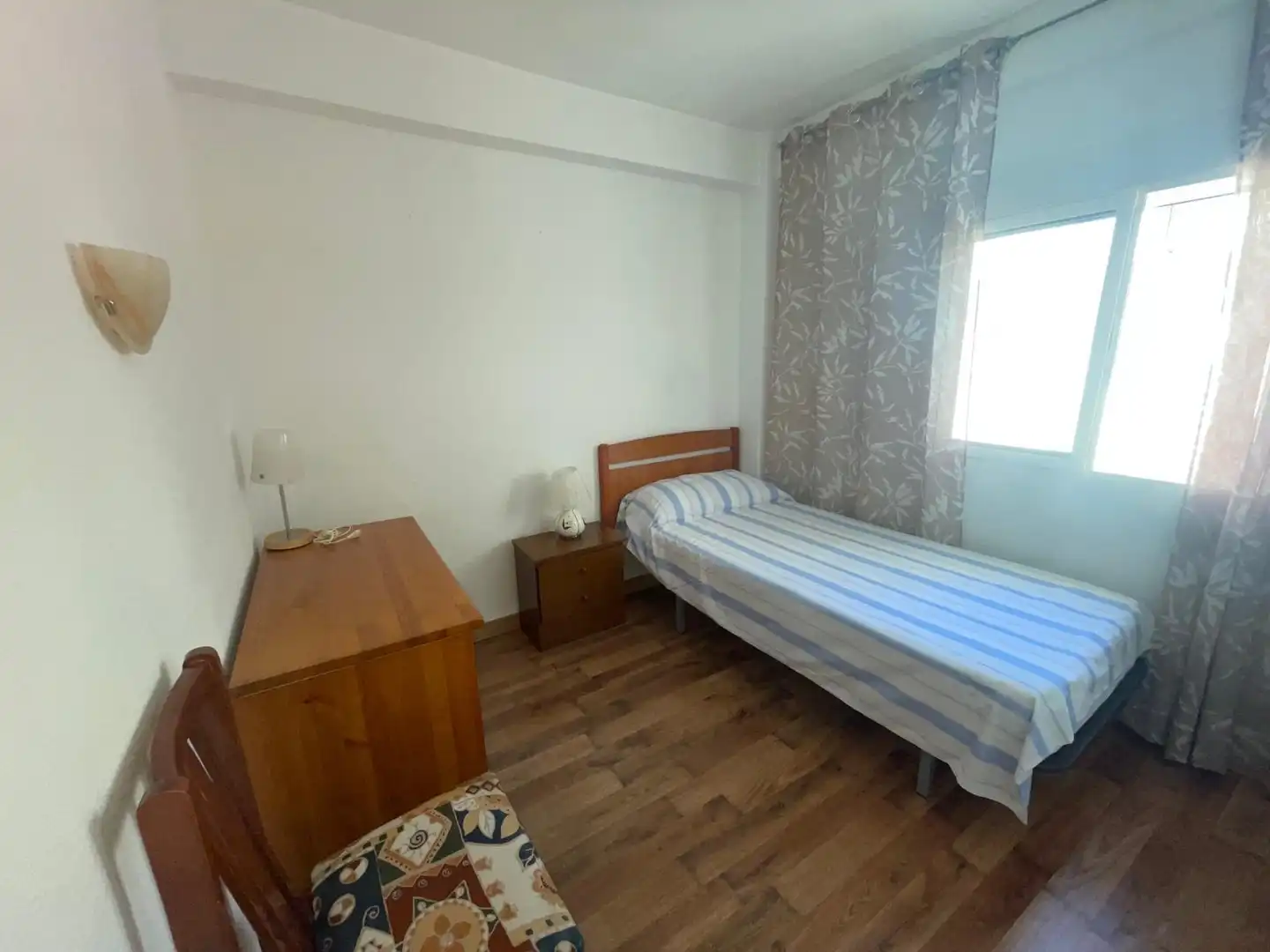 Habitación de Piso de alquiler en Málaga con Aire acondicionado, Calefacción y Terraza
