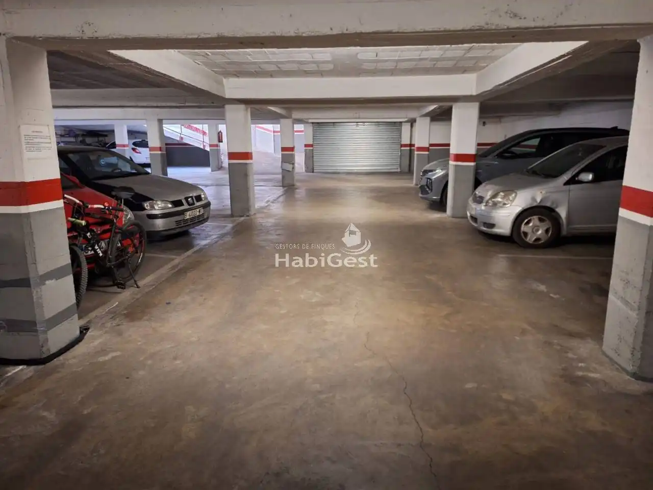 Einzelparkplatz zur Miete in Calle Isabel ´la Catòlica´, imagen 7