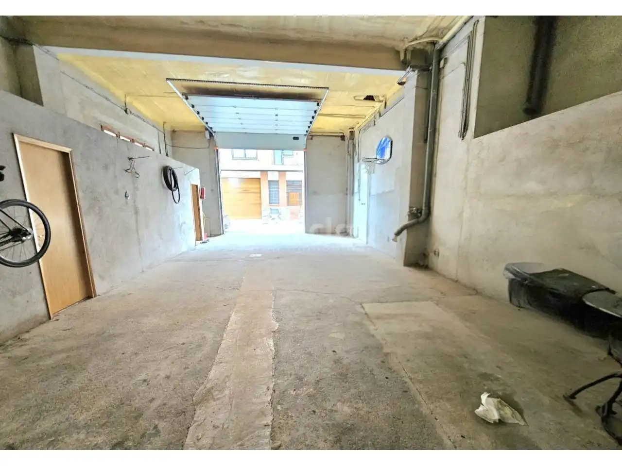 Casa adosada en venta en Vic con Calefacción y Terraza