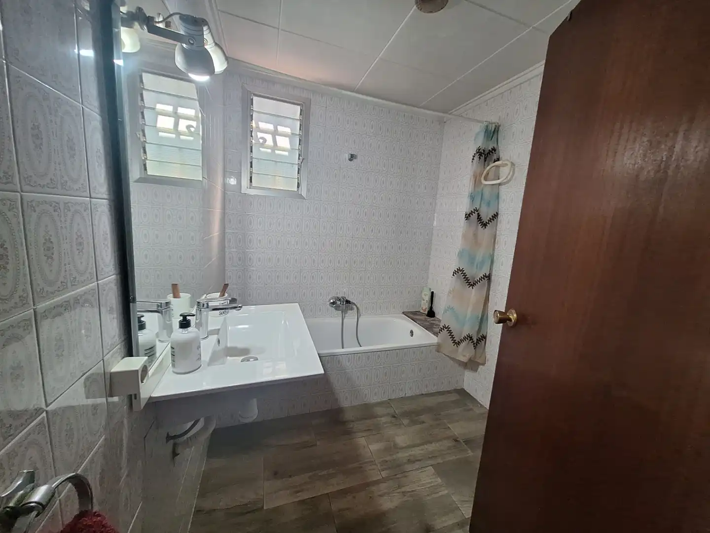 Bany de Casa o xalet en venda en Llaurí amb Terrassa, Piscina i Moblat